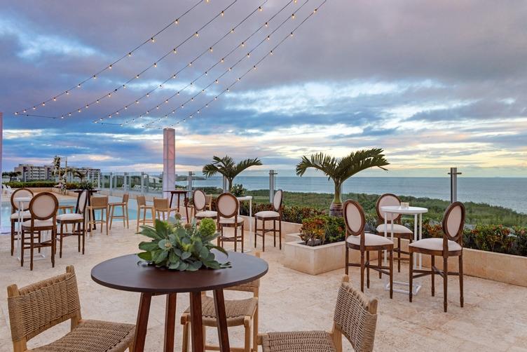 Residence Inn By Marriott Cancun Hotel Zone מראה חיצוני תמונה