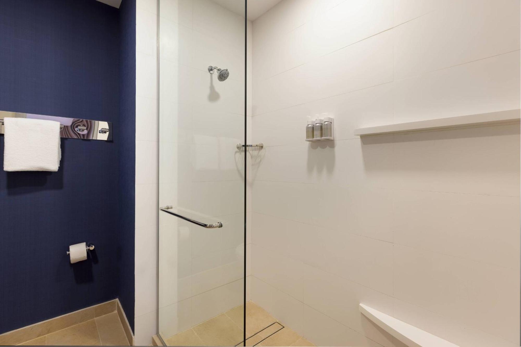 Residence Inn By Marriott Cancun Hotel Zone מראה חיצוני תמונה